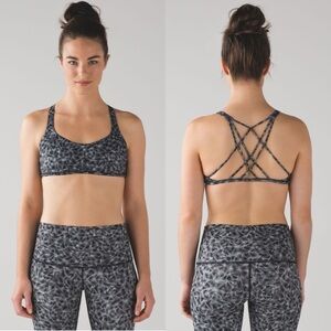 Lululemon Free to Be Zen Bra